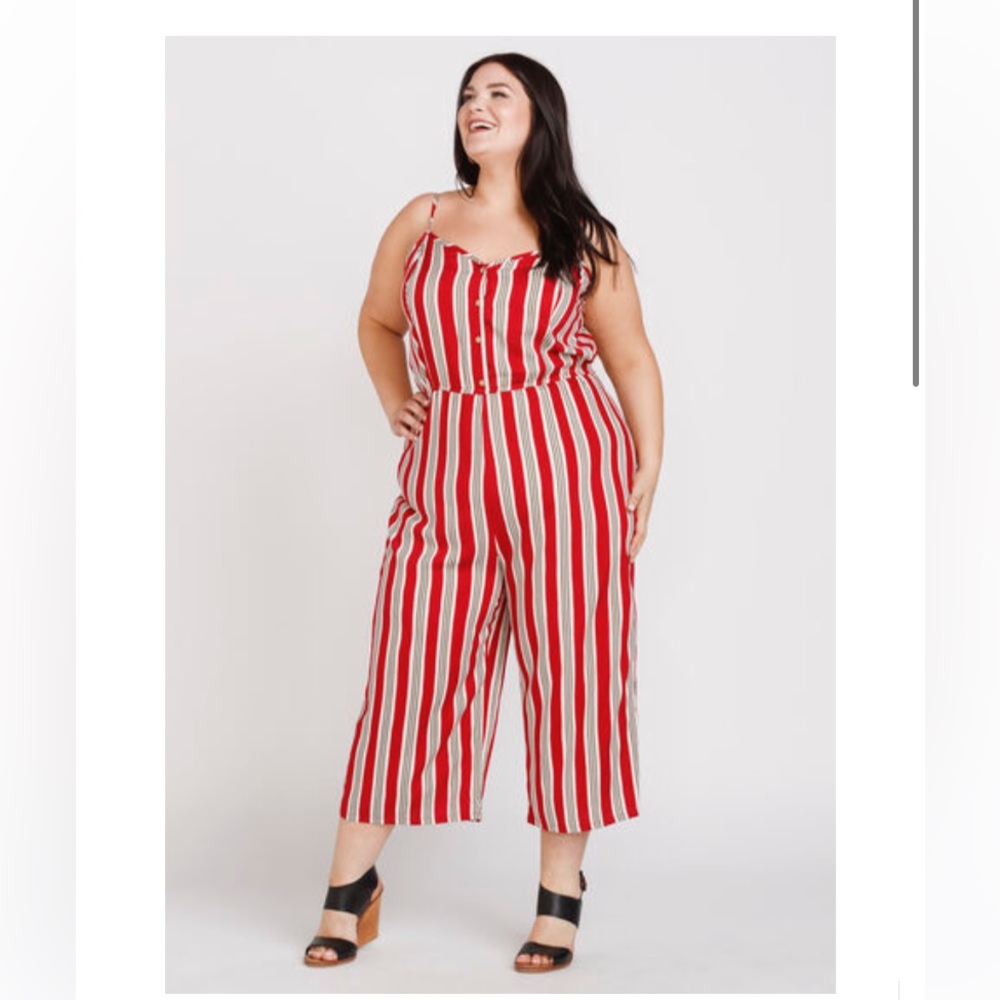 4/50$ Plus Size Jumpsuit